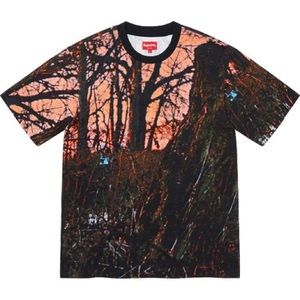 Supreme pocket tee "woods"